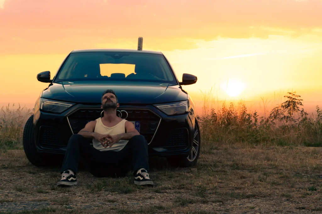 Photo homme, couché de Soleil, voiture, bourg en bresse, audi